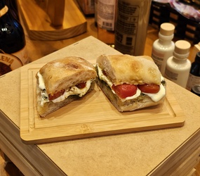 Sanduíche Caprese