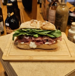 Sanduíche Prosciutto