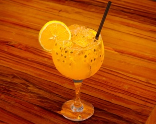 GIN TROPICAL