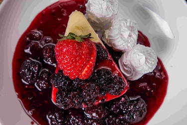 CHEESECAKE DE FRUTAS VERMELHAS