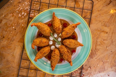 COXINHA DE CUPIM COM CAMARÃO