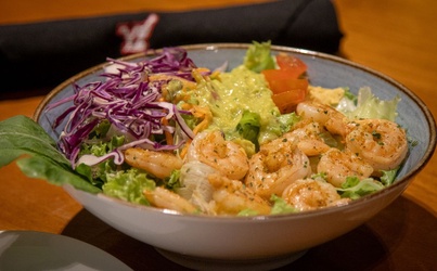 SALADA DE CAMARÃO