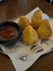 Coxinha de Frango com Catupiry