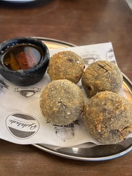 Bolinho de Feijoada