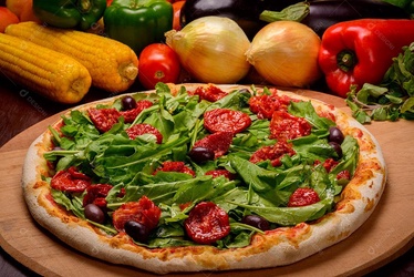 Pizza Tomate Seco c/Rucula