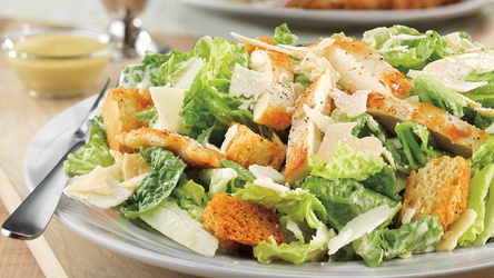 Salada Caesar