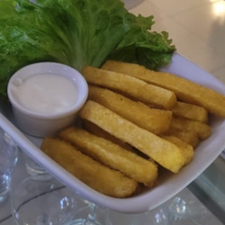 Tiras de Polenta Frita