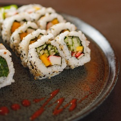 Uramaki Califórnia (5 peças)
