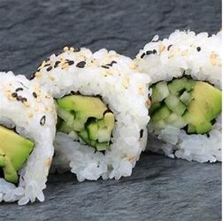 Uramaki de pepino (5 peças)