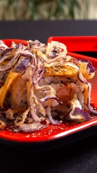 Uramaki Cebola Roxa (Bélgica)  5 peças